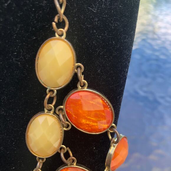 Charming Charlie Vintage Bib Statement Necklace Orange Black - Picture 4 of 6